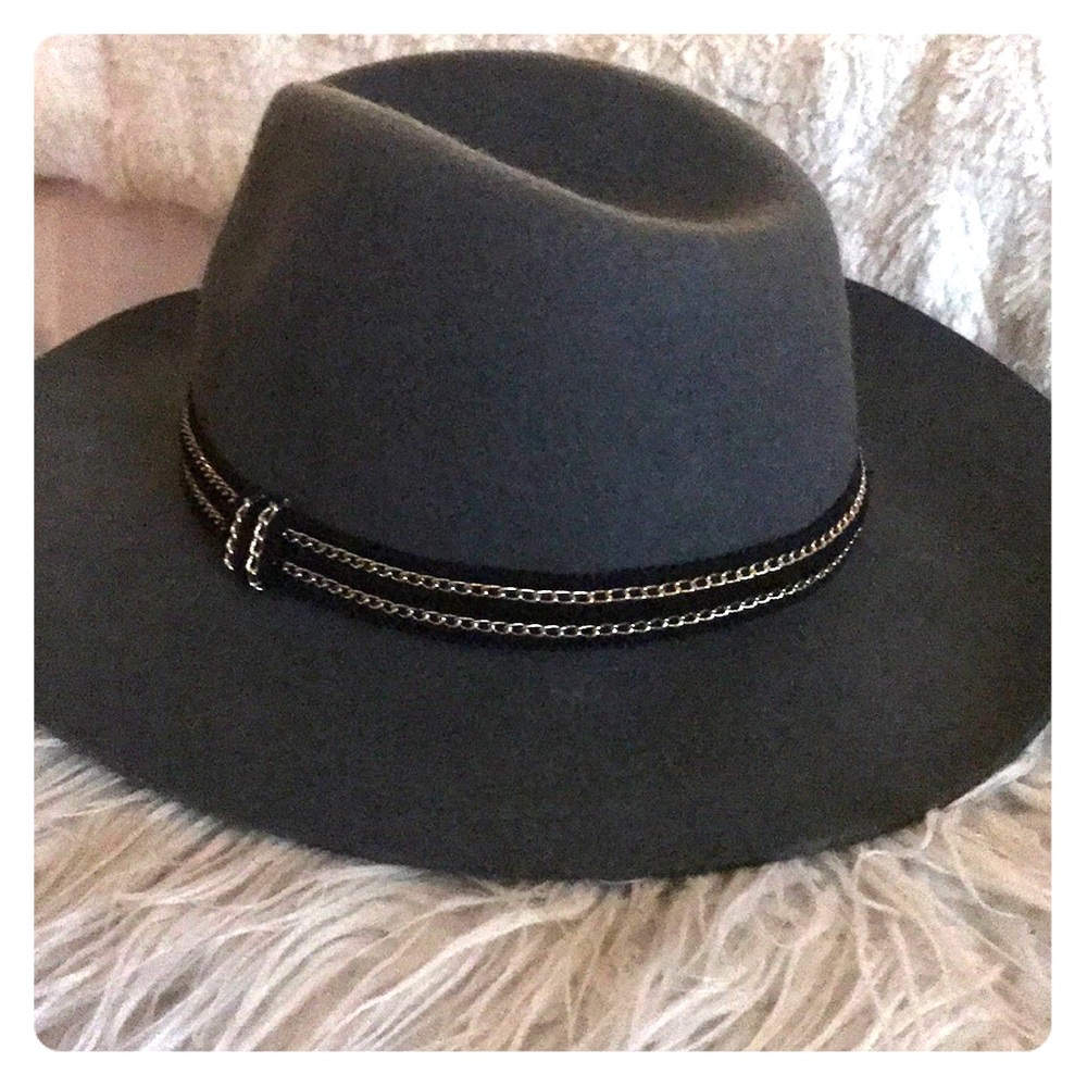 Adorable Chic Hat